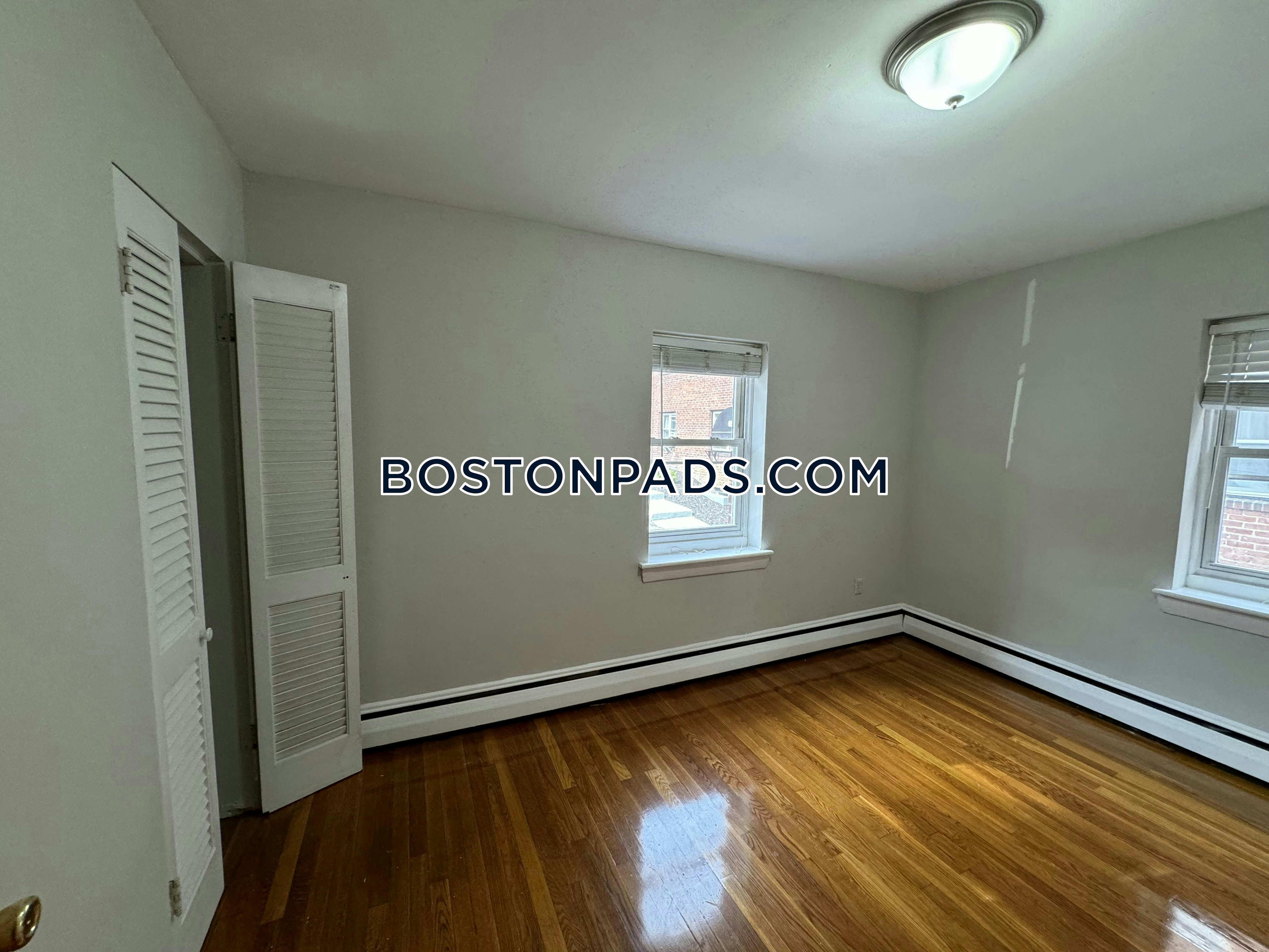 Boston - 1 Beds, 1 Baths