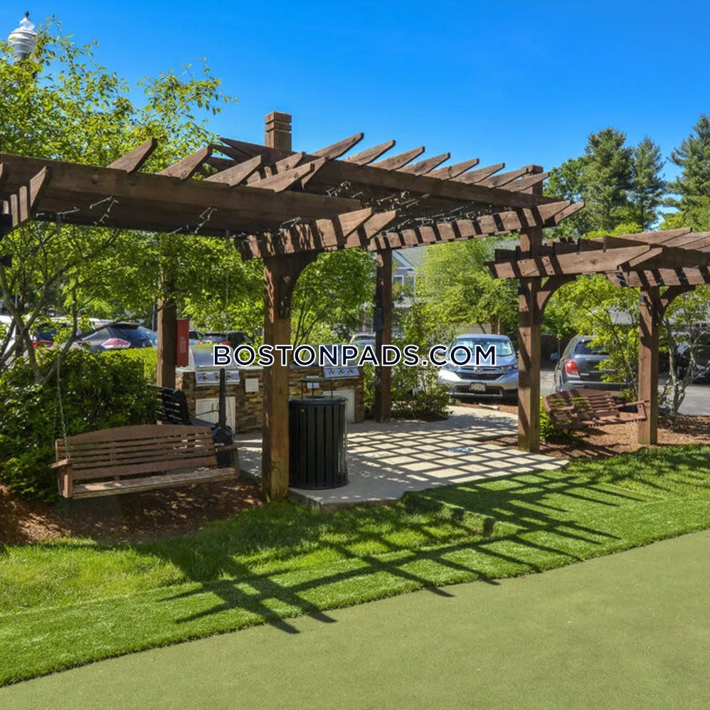 Stoughton - 1 Beds, 1 Baths