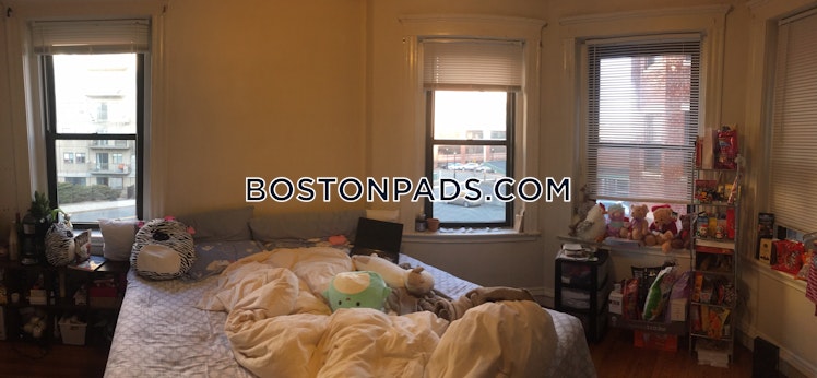 Washington St., Malden