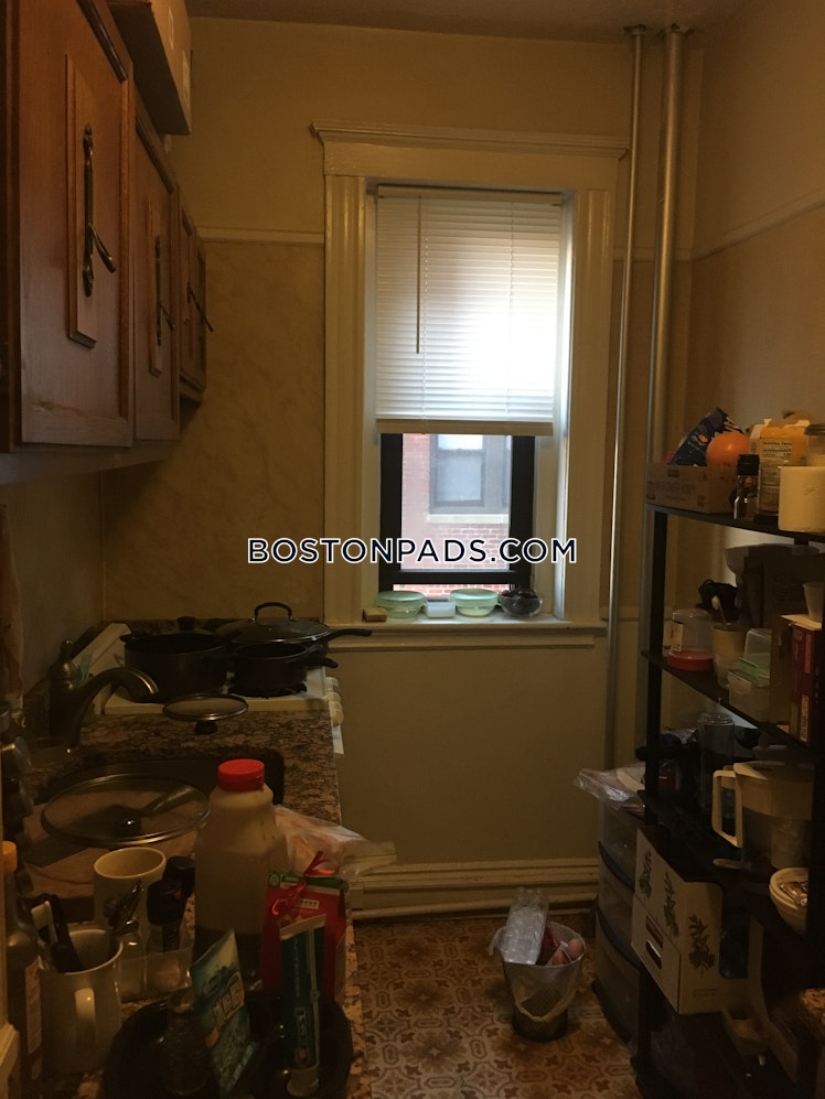 Washington St., Malden