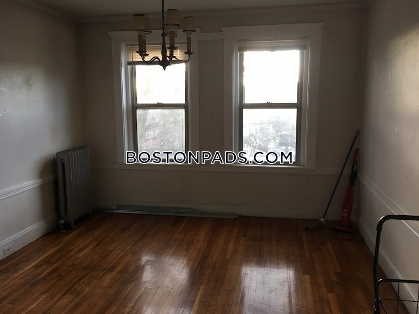 Malden - $2,650+ /month