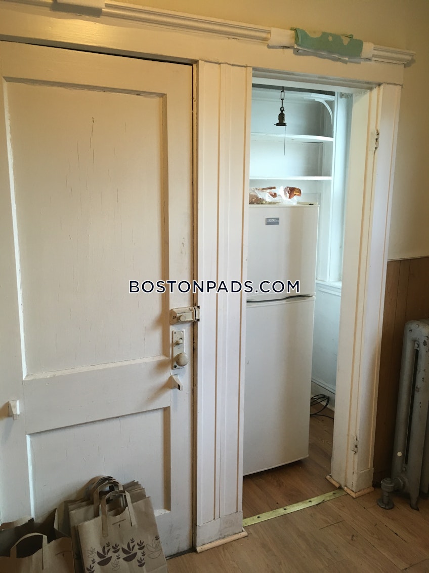 Malden - $2,650+ /month