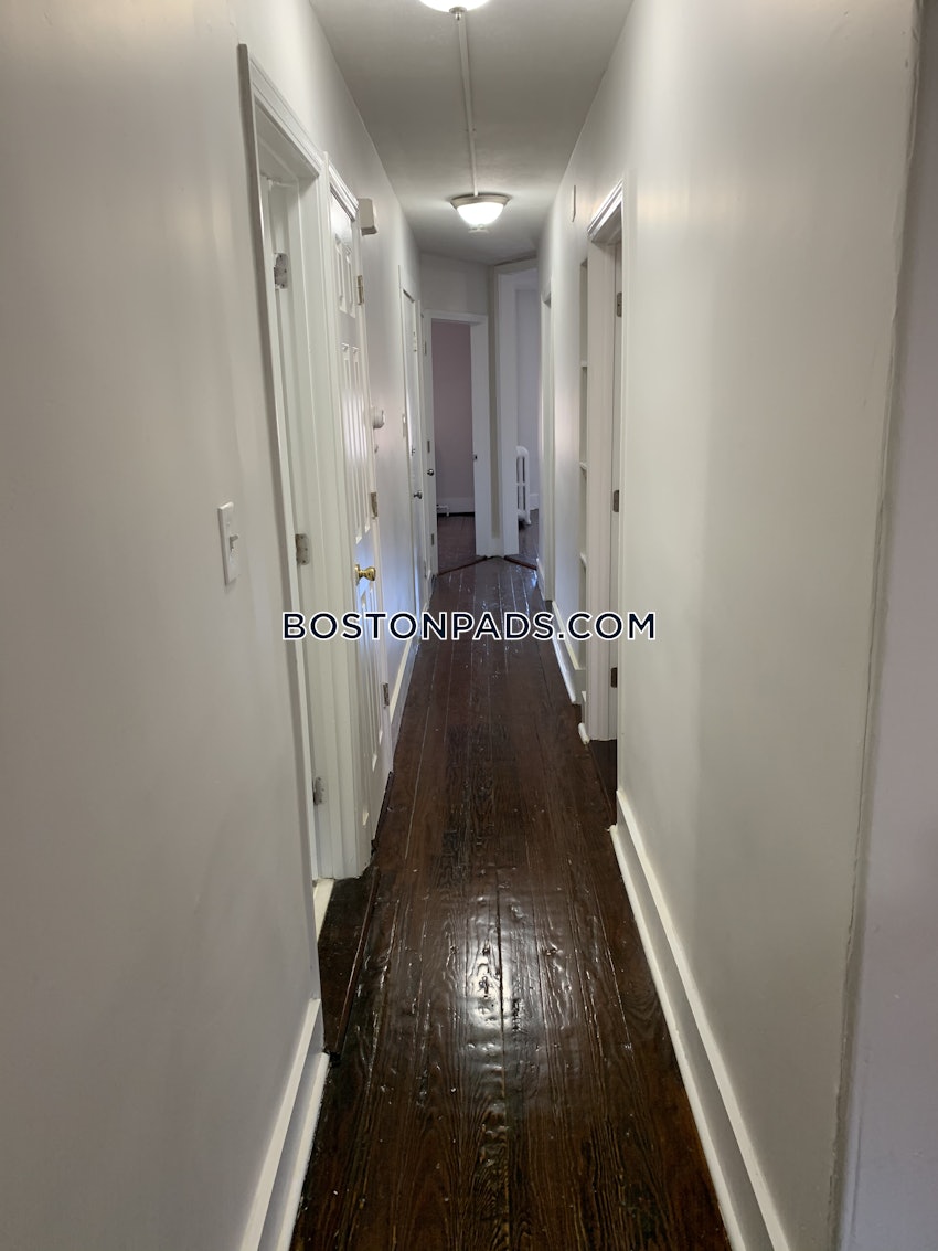 BOSTON - ROXBURY - 4 Beds, 1 Bath - Image 9