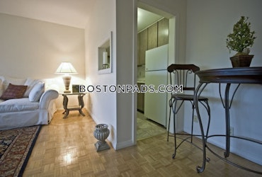 Boston - 0 Beds, 1 Baths