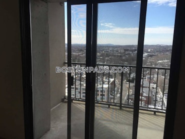 Boston - 1 Beds, 1 Baths