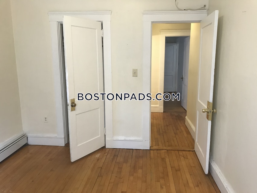 BOSTON - JAMAICA PLAIN - CENTER - 3 Beds, 1 Bath - Image 2