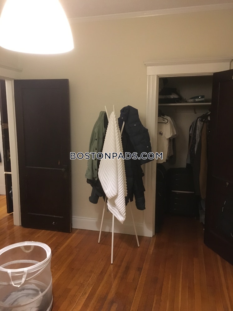 Washington St., Malden