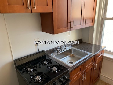 Boston - 0 Beds, 1 Baths