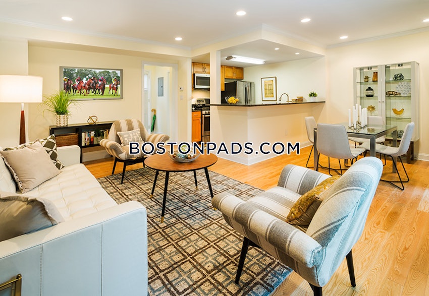 BROOKLINE - CHESTNUT HILL - 1 Bed, 1 Bath - Image 2