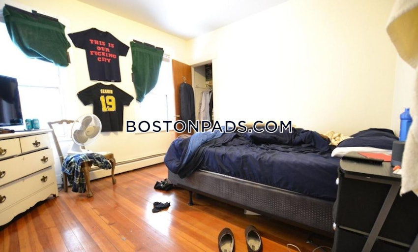 BOSTON - BRIGHTON - OAK SQUARE - 3 Beds, 1 Bath - Image 5