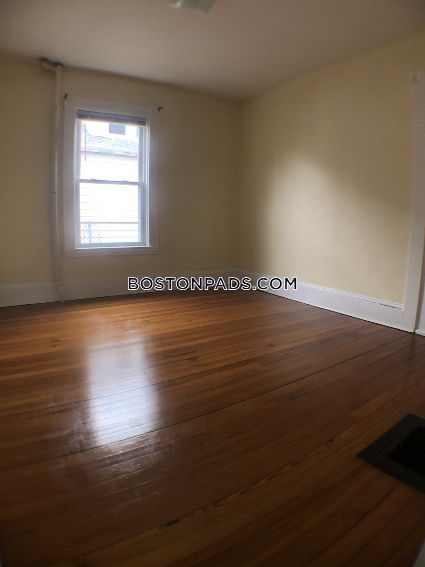 QUINCY - QUINCY POINT - 2 Beds, 1 Bath - Image 12