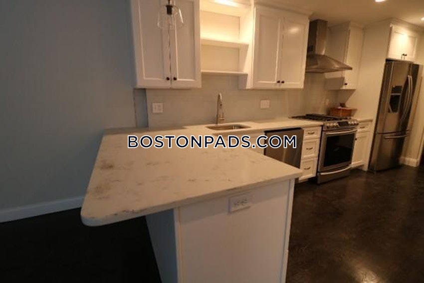 BOSTON - SOUTH BOSTON - ANDREW SQUARE - 4 Beds, 2 Baths - Image 3