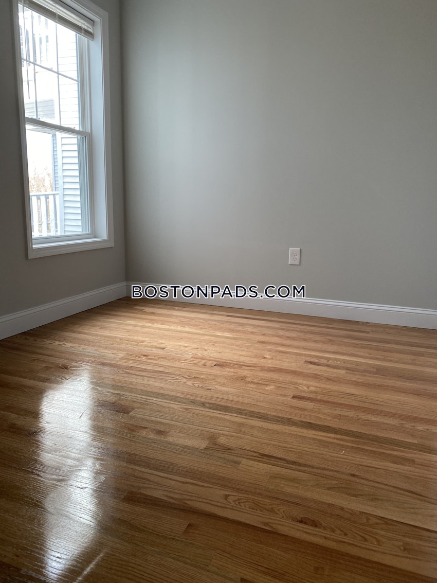 BOSTON - DORCHESTER - ASHMONT - 6 Beds, 3 Baths - Image 7