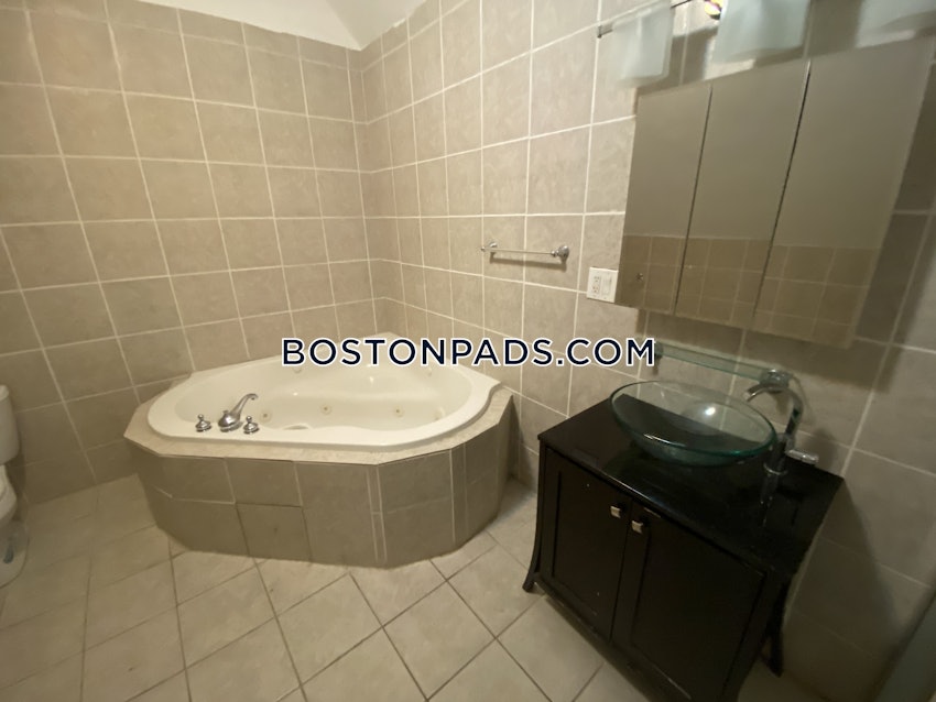 BOSTON - DORCHESTER - CENTER - 5 Beds, 2 Baths - Image 73
