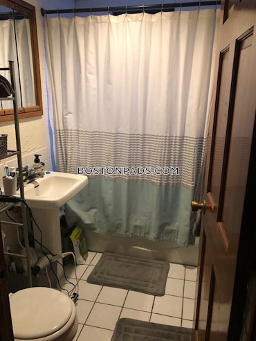 Boston - 2 Beds, 1 Baths