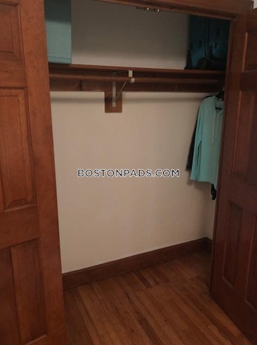 Boston - 2 Beds, 1 Baths