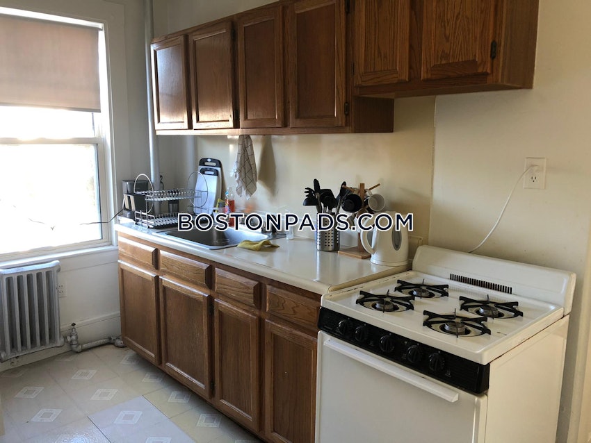 SOMERVILLE - SPRING HILL - 1 Bed, 1 Bath - Image 3