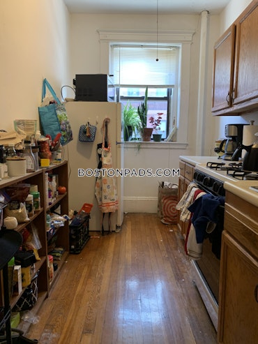 Boston - 3 Beds, 1 Baths