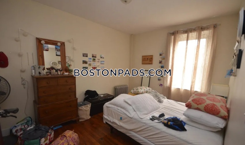 BOSTON - ALLSTON/BRIGHTON BORDER - 2 Beds, 1 Bath - Image 15