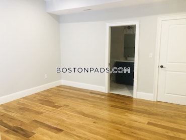 Boston - 3 Beds, 3 Baths