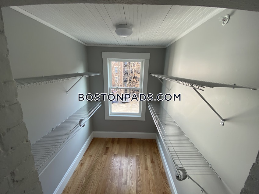 BOSTON - ALLSTON/BRIGHTON BORDER - 4 Beds, 2 Baths - Image 10