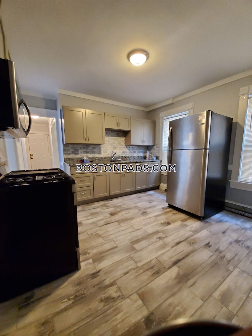 BOSTON - DORCHESTER - CENTER - 3 Beds, 1 Bath - Image 11