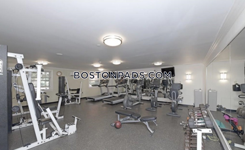 QUINCY - NORTH QUINCY - 2 Beds, 1 Bath - Image 4