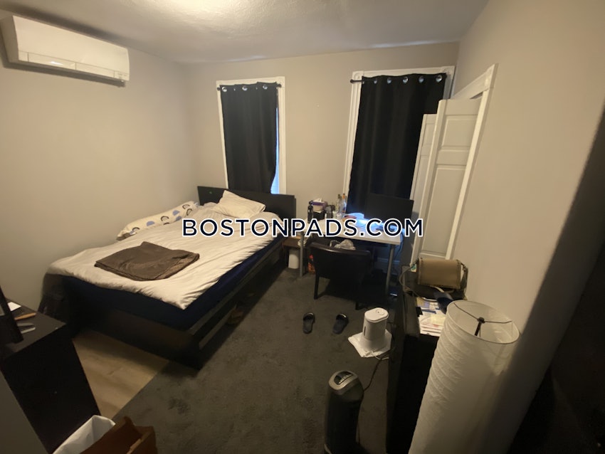 BOSTON - SOUTH BOSTON - ANDREW SQUARE - 4 Beds, 2 Baths - Image 9