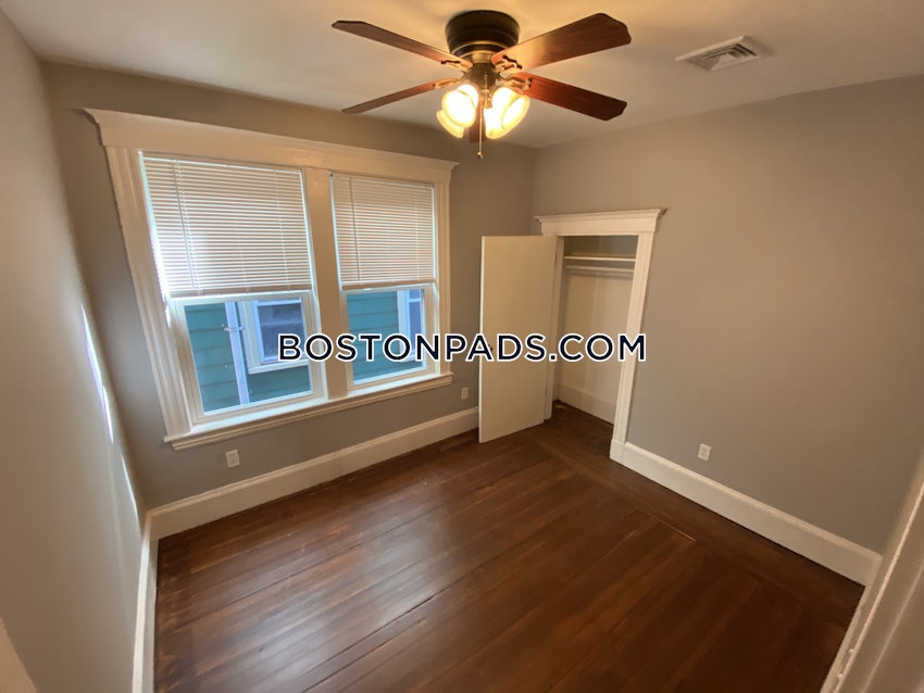 BOSTON - MISSION HILL - 5 Beds, 2 Baths - Image 9