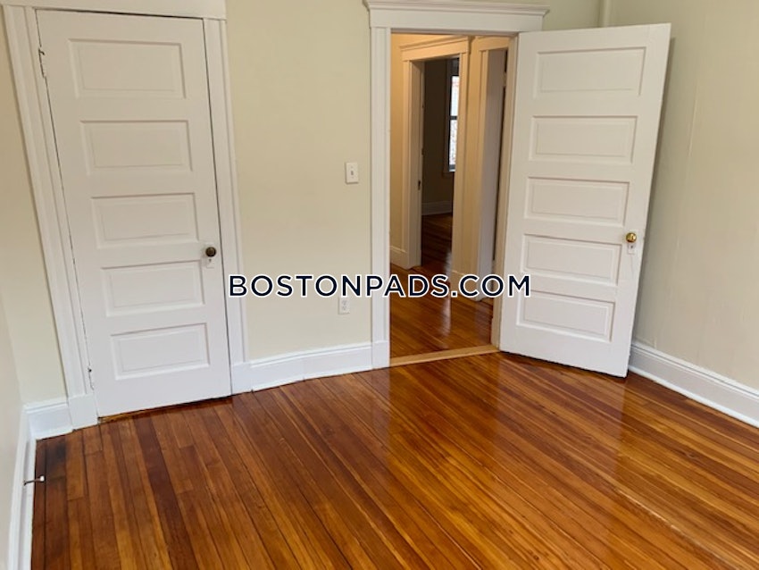 BOSTON - BRIGHTON- WASHINGTON ST./ ALLSTON ST. - 3 Beds, 1 Bath - Image 12