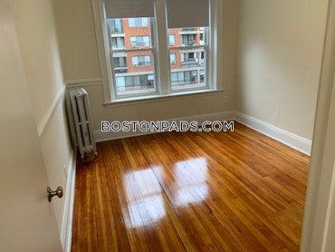 Boston - 3 Beds, 1 Baths