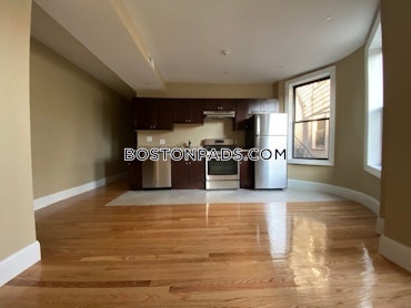 Boston - 2 Beds, 1 Baths