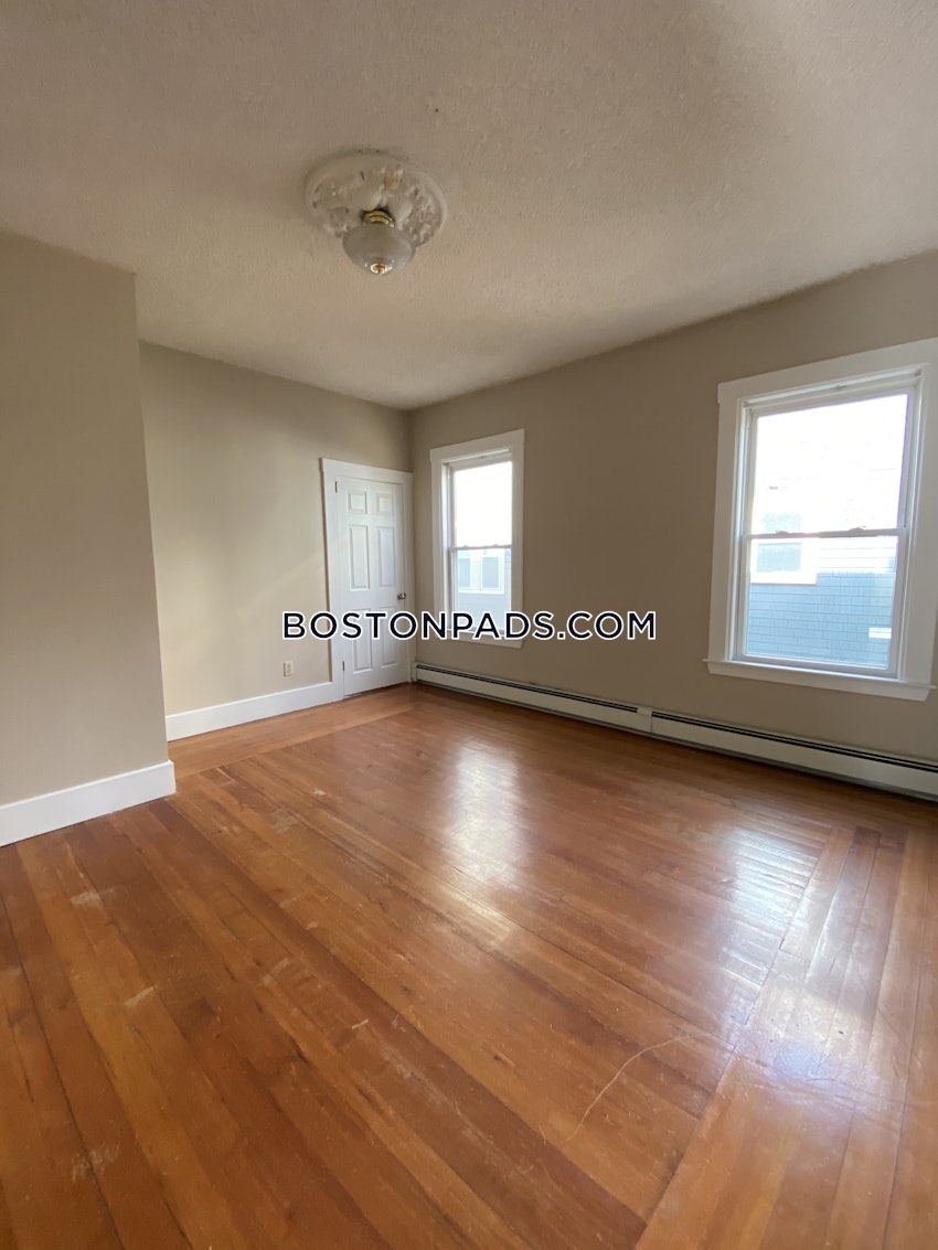 BOSTON - JAMAICA PLAIN - FOREST HILLS - 3 Beds, 1 Bath - Image 9