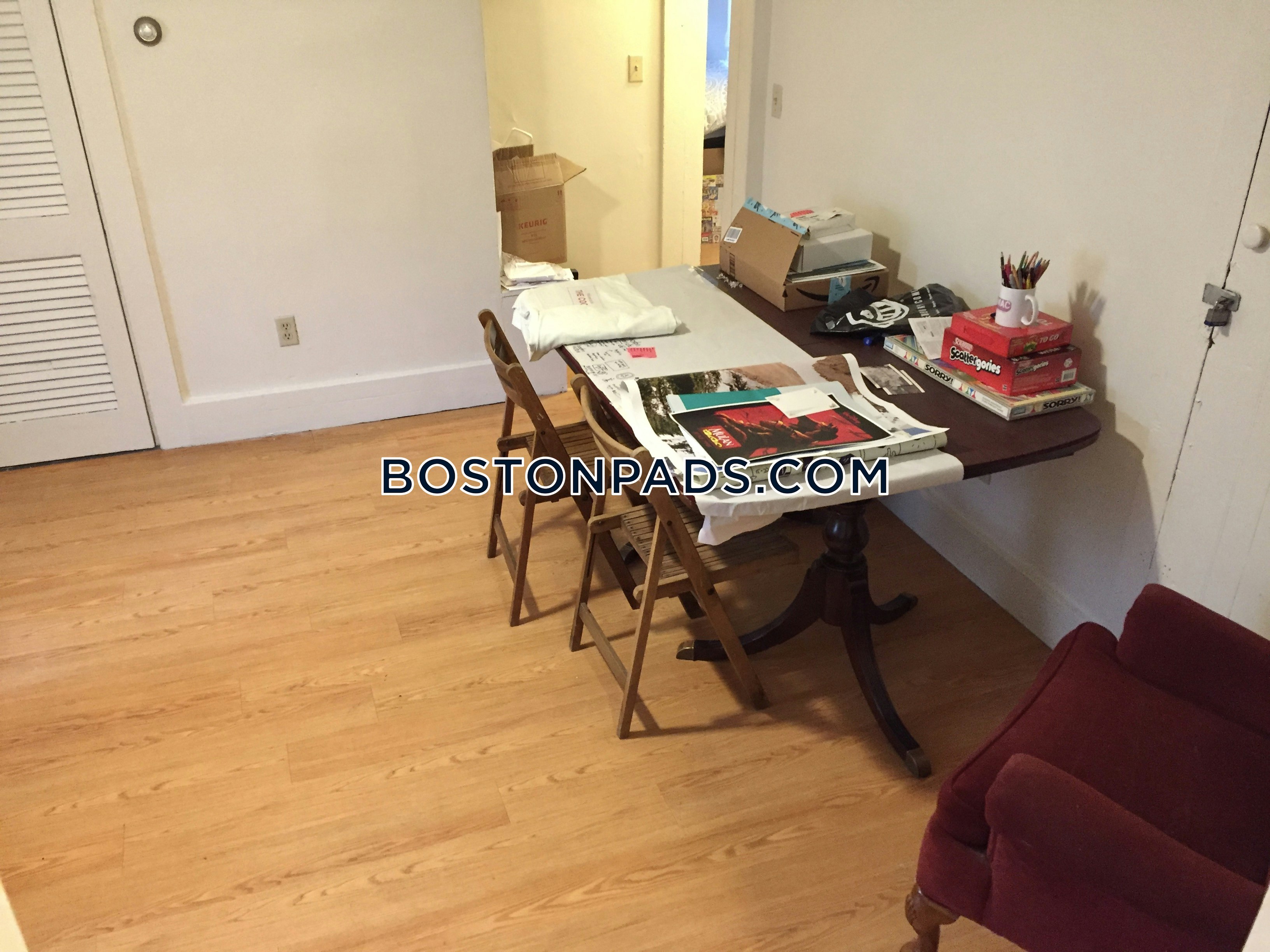 Boston - 4 Beds, 1 Baths
