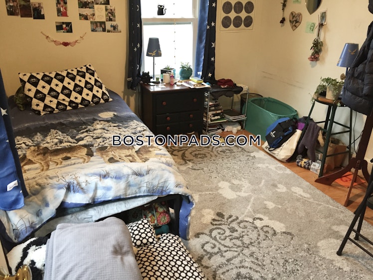 Shepherd Ave., Boston