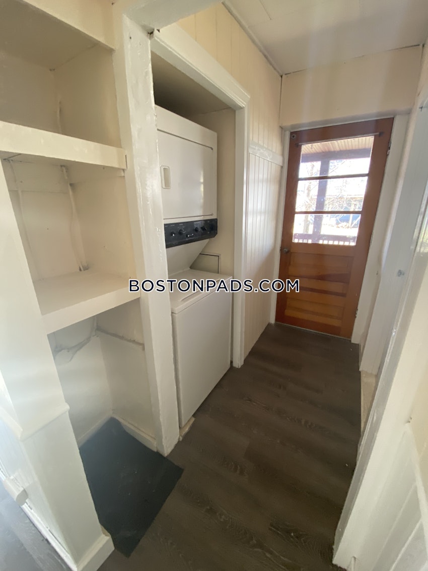 BOSTON - DORCHESTER - NEPONSET - 4 Beds, 1 Bath - Image 27