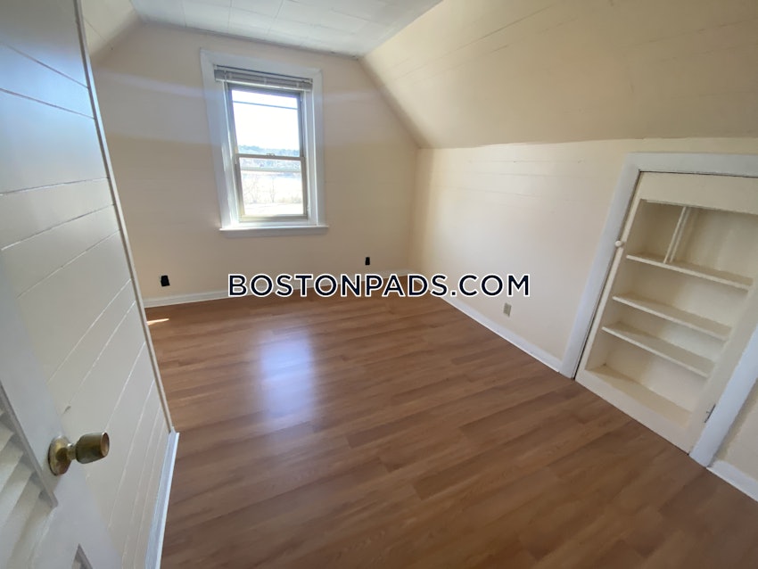 BOSTON - DORCHESTER - NEPONSET - 4 Beds, 1 Bath - Image 32