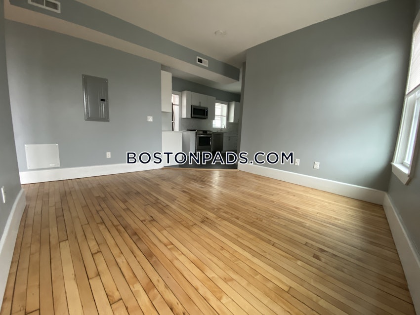 BOSTON - DORCHESTER - SAVIN HILL - 4 Beds, 1 Bath - Image 10