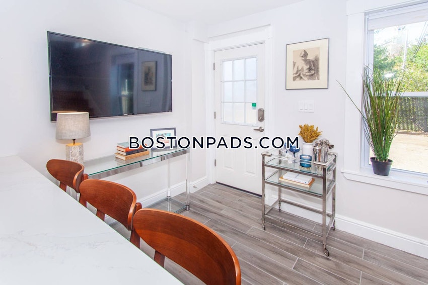 BOSTON - MISSION HILL - 2 Beds, 2 Baths - Image 17