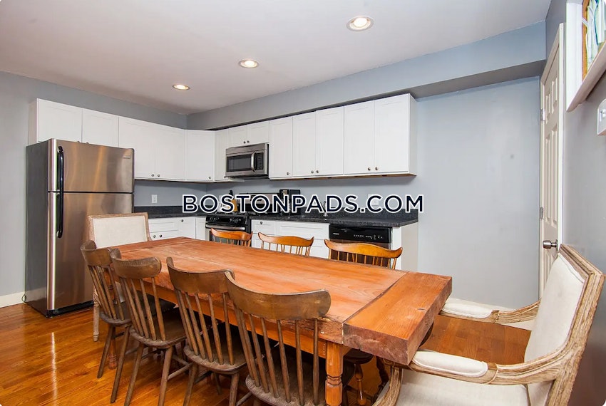 BOSTON - SOUTH BOSTON - WEST SIDE - 4 Beds, 2 Baths - Image 15