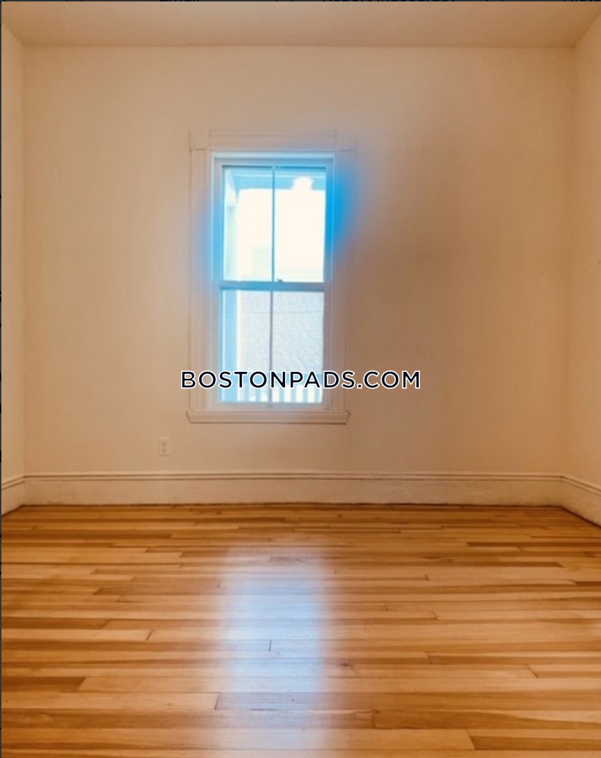 BOSTON - DORCHESTER/SOUTH BOSTON BORDER - 4 Beds, 1 Bath - Image 18