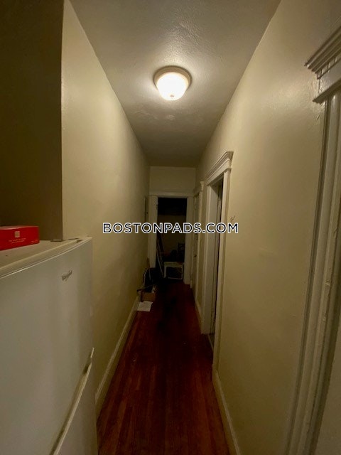 Hemenway St. Boston photo 2