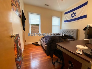 Boston - 2 Beds, 1 Baths