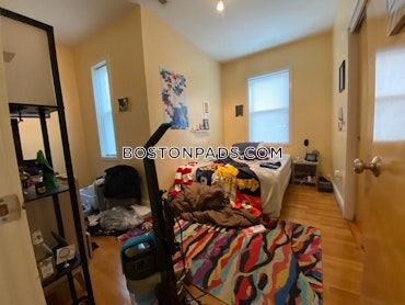 Boston - 4 Beds, 2 Baths