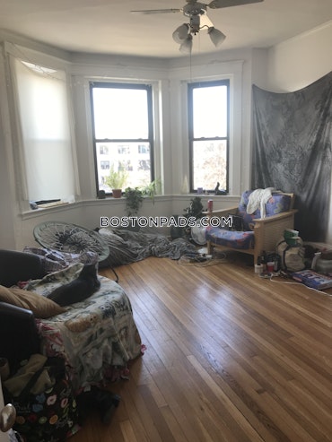 Boston - 2 Beds, 1 Baths