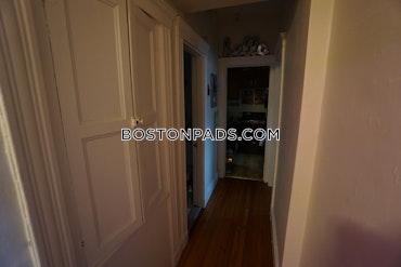 Boston - 1 Beds, 1 Baths