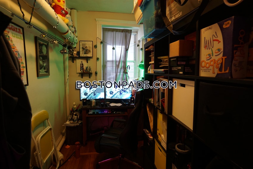 BOSTON - BRIGHTON- WASHINGTON ST./ ALLSTON ST. - 1 Bed, 1 Bath - Image 11