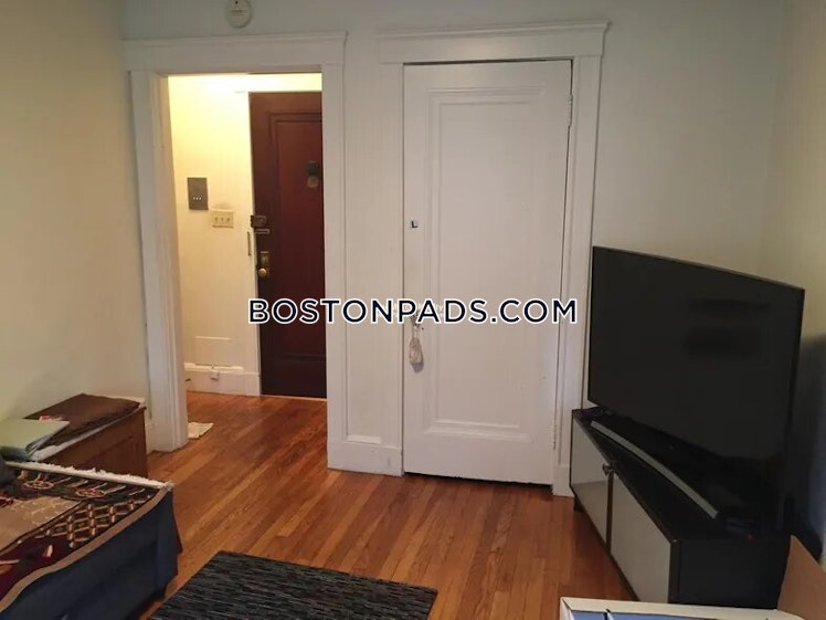 Fellsway West, Medford