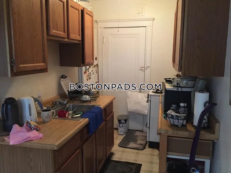 Fellsway West, Medford