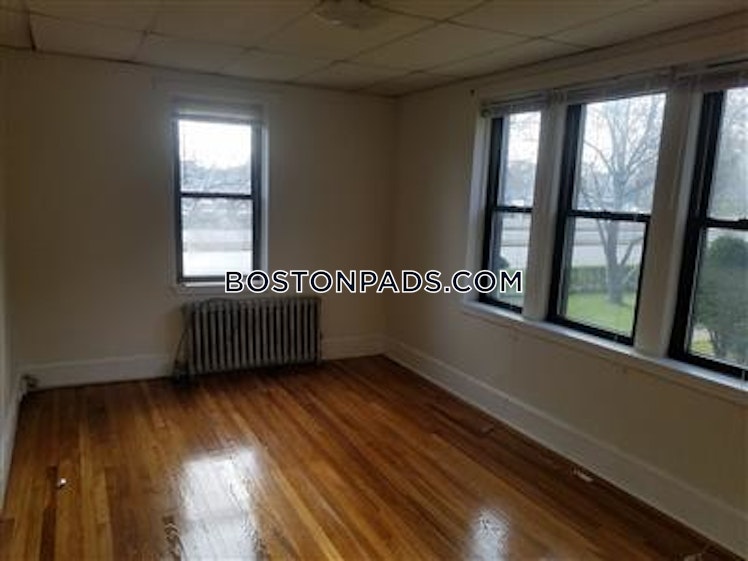 Fellsway West, Medford